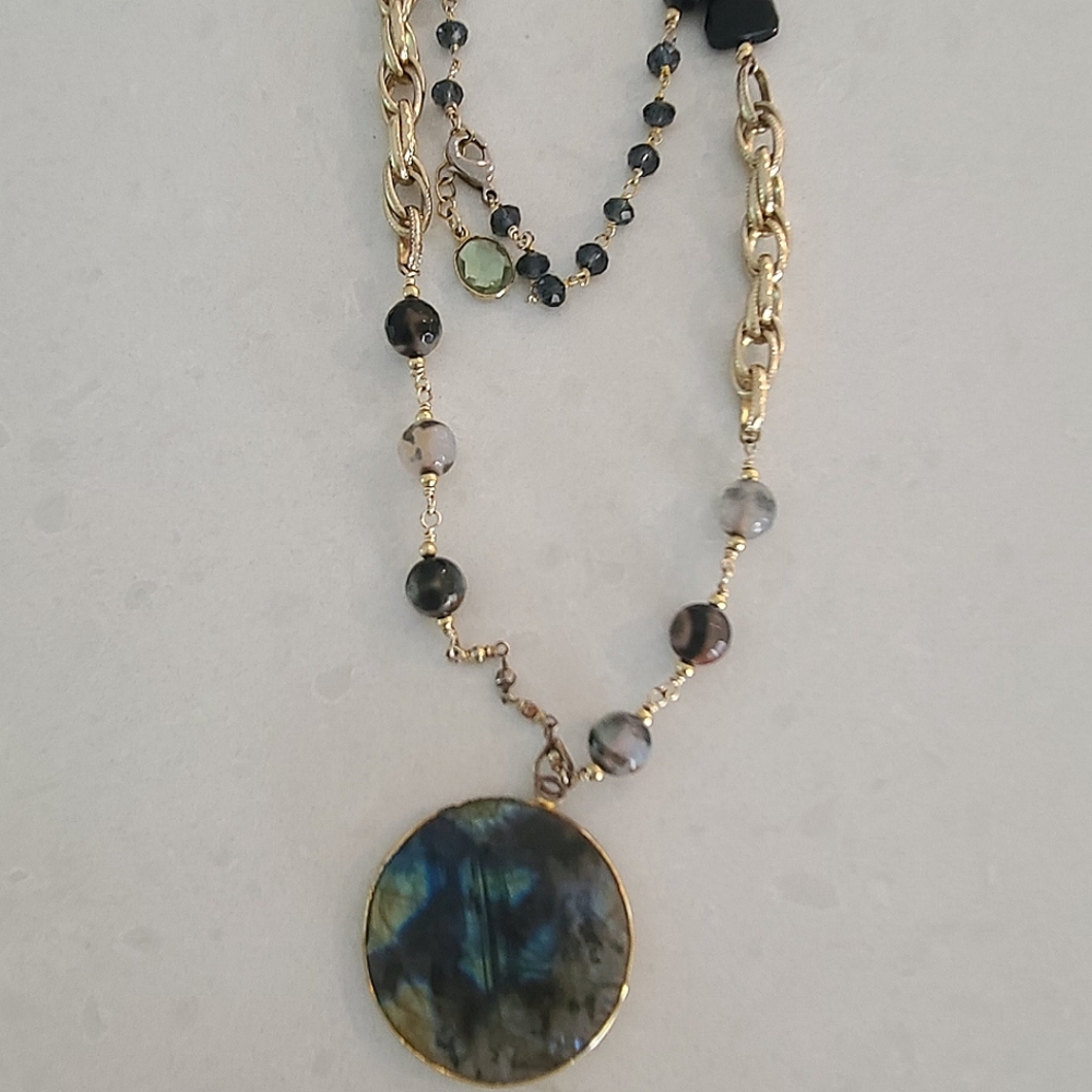 Necklace - Picture 3 of 4